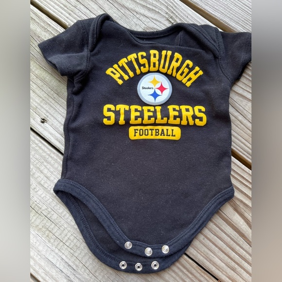 Infant 6-9M NFL Pittsburgh Steelers Baby snap Onesies Set - Picture 3 of 5
